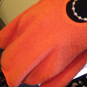NWT fuzzy orange 🧡 pullover cozy sweater